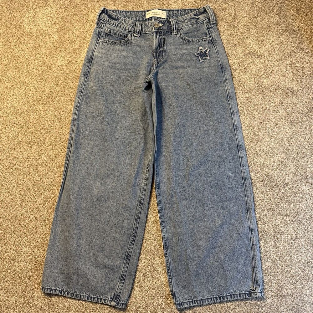 Hollister Low-Rise Super Baggy Jeans W27 4R Light Wash Star Applique Patch